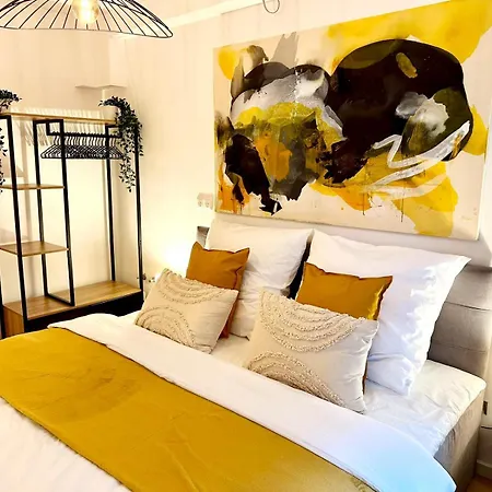 Stylisches 2-Zimmer Ambient Apartment In Alsternaehe Mit Kingsize-Bett & Schlafsofa Hamburgo Exterior foto