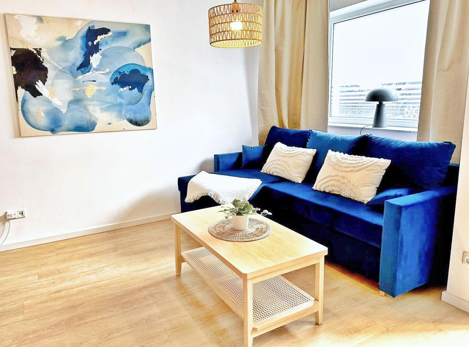 Stylisches 2-zimmer Ambient In Alsternaehe Mit Kingsize-bett & Schlafsofa Apartment *
